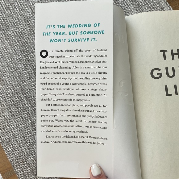 2/$15 - The Guest List - Lucy Foley - Picture 2 of 3